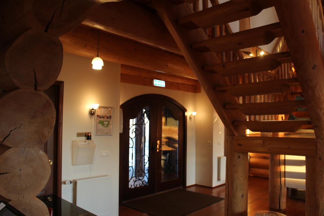 เวลคัม โฮเต็ล ลัมบาเฟลล์ Hotel Eyvindarholar ภายนอก รูปภาพ