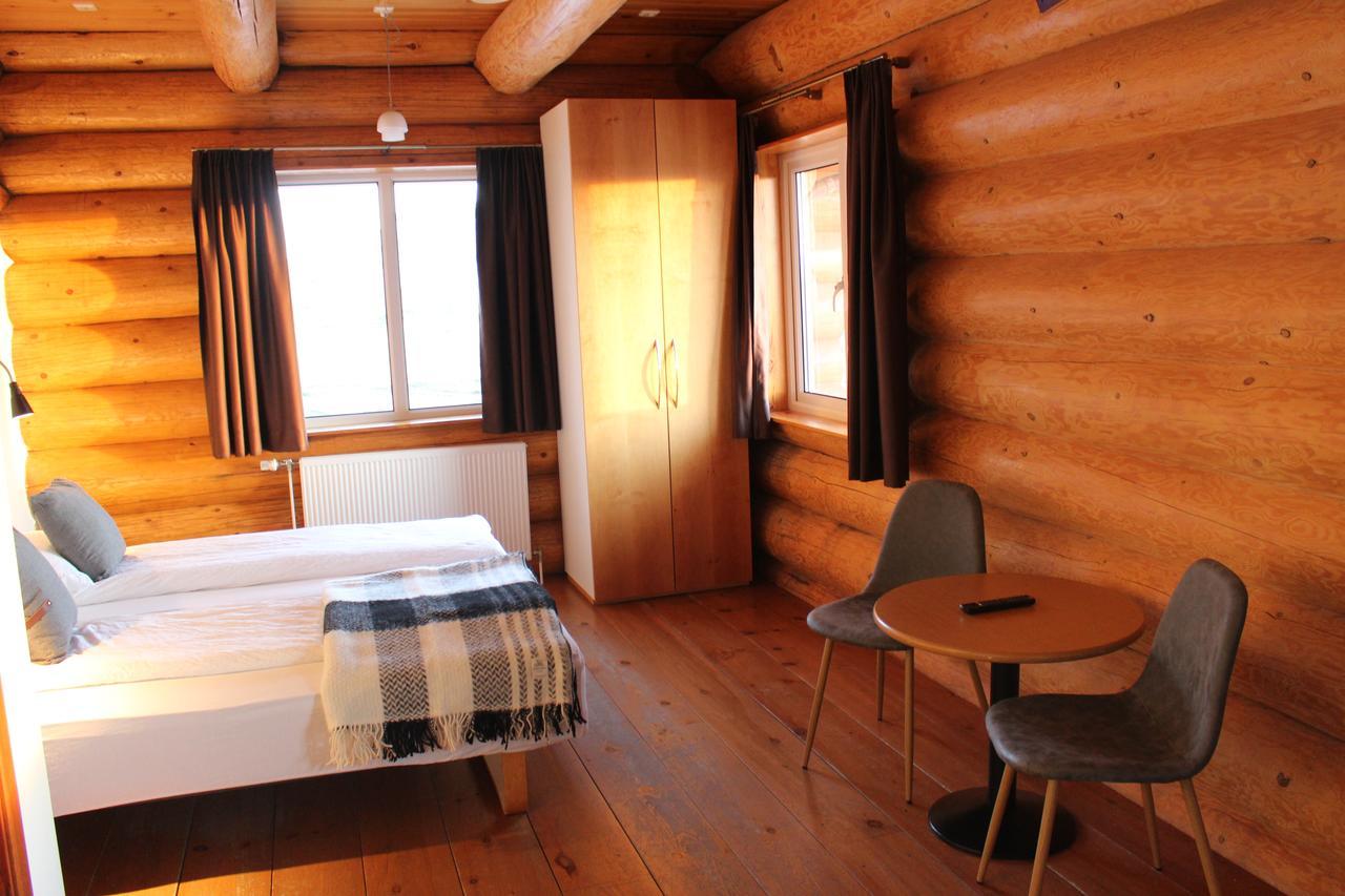 เวลคัม โฮเต็ล ลัมบาเฟลล์ Hotel Eyvindarholar ภายนอก รูปภาพ