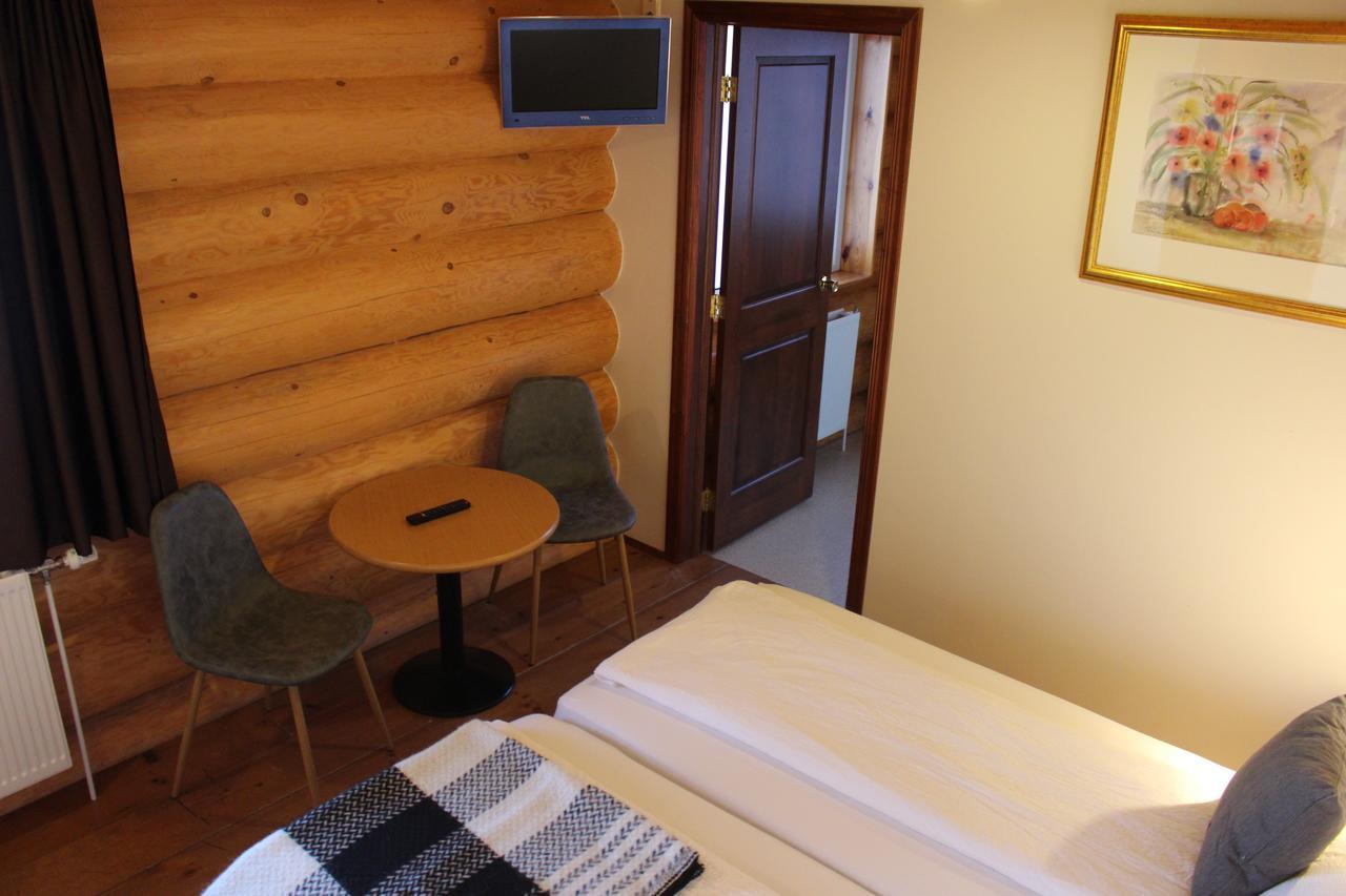 เวลคัม โฮเต็ล ลัมบาเฟลล์ Hotel Eyvindarholar ภายนอก รูปภาพ