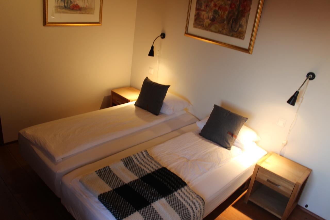 เวลคัม โฮเต็ล ลัมบาเฟลล์ Hotel Eyvindarholar ภายนอก รูปภาพ