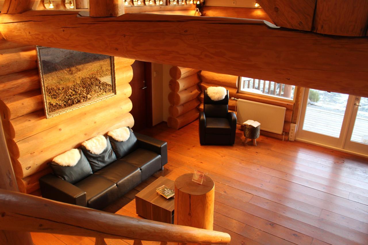 เวลคัม โฮเต็ล ลัมบาเฟลล์ Hotel Eyvindarholar ภายนอก รูปภาพ