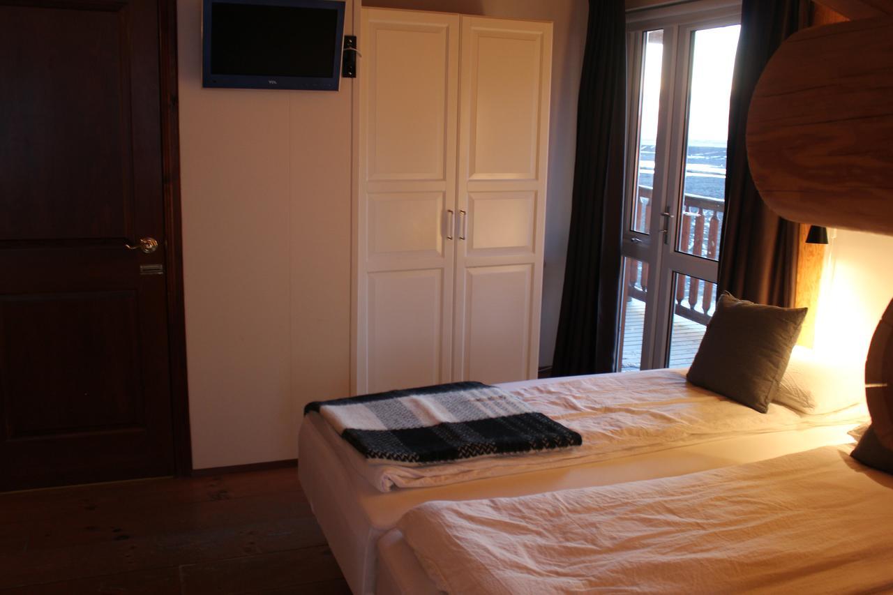 เวลคัม โฮเต็ล ลัมบาเฟลล์ Hotel Eyvindarholar ภายนอก รูปภาพ